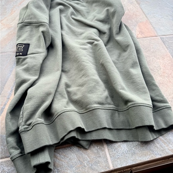 🌸USED P.E Nation Green Crew Neck Long Sleeve Sweatshirt-EXCELLENT COND. SZ:2XL. - Picture 3 of 5